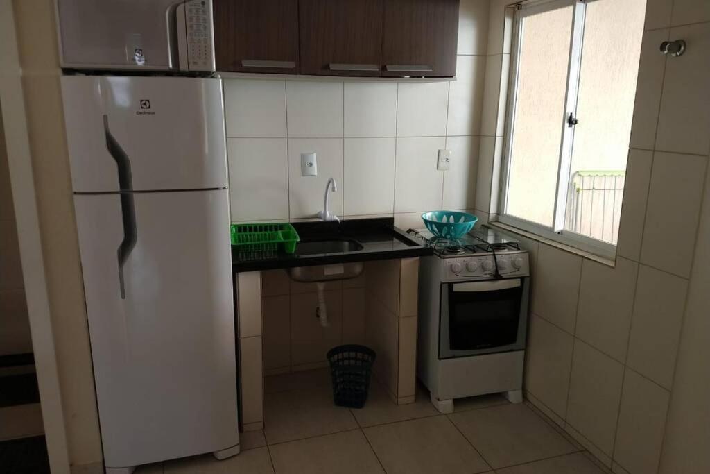 Residencial Melfi 3 Ap 3 Apartment Bombinhas Exterior photo
